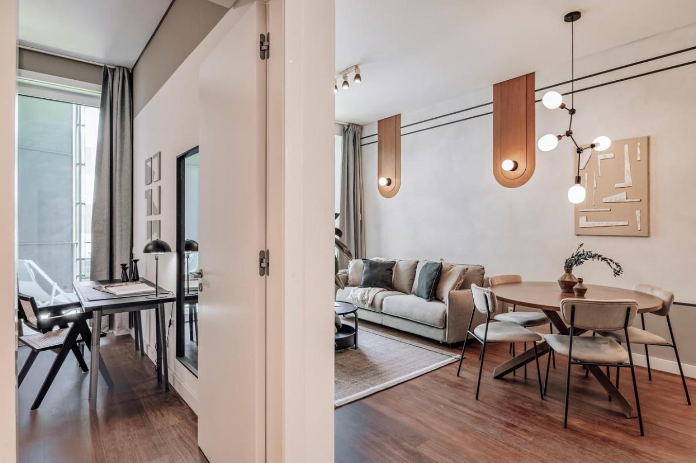 Rosales - 1 Bedroom And Balcony In Santo Antonio Apartment Lisbon