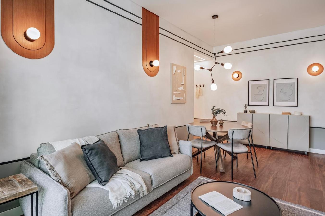 Apartment Rosales - 1 Bedroom And Balcony In Santo Antonio