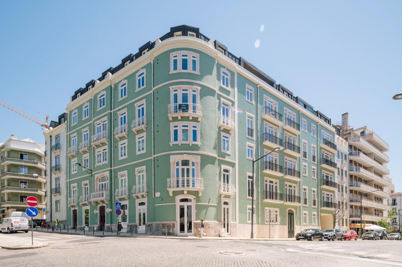Apartment Rosales - 1 Bedroom And Balcony In Santo Antonio Lisbon